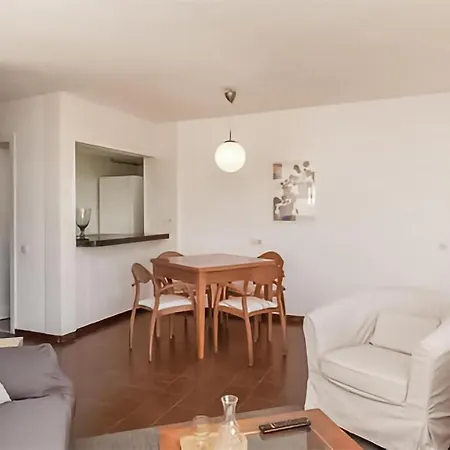 Apartment Beautiful In With Wifi And 3 Bedrooms